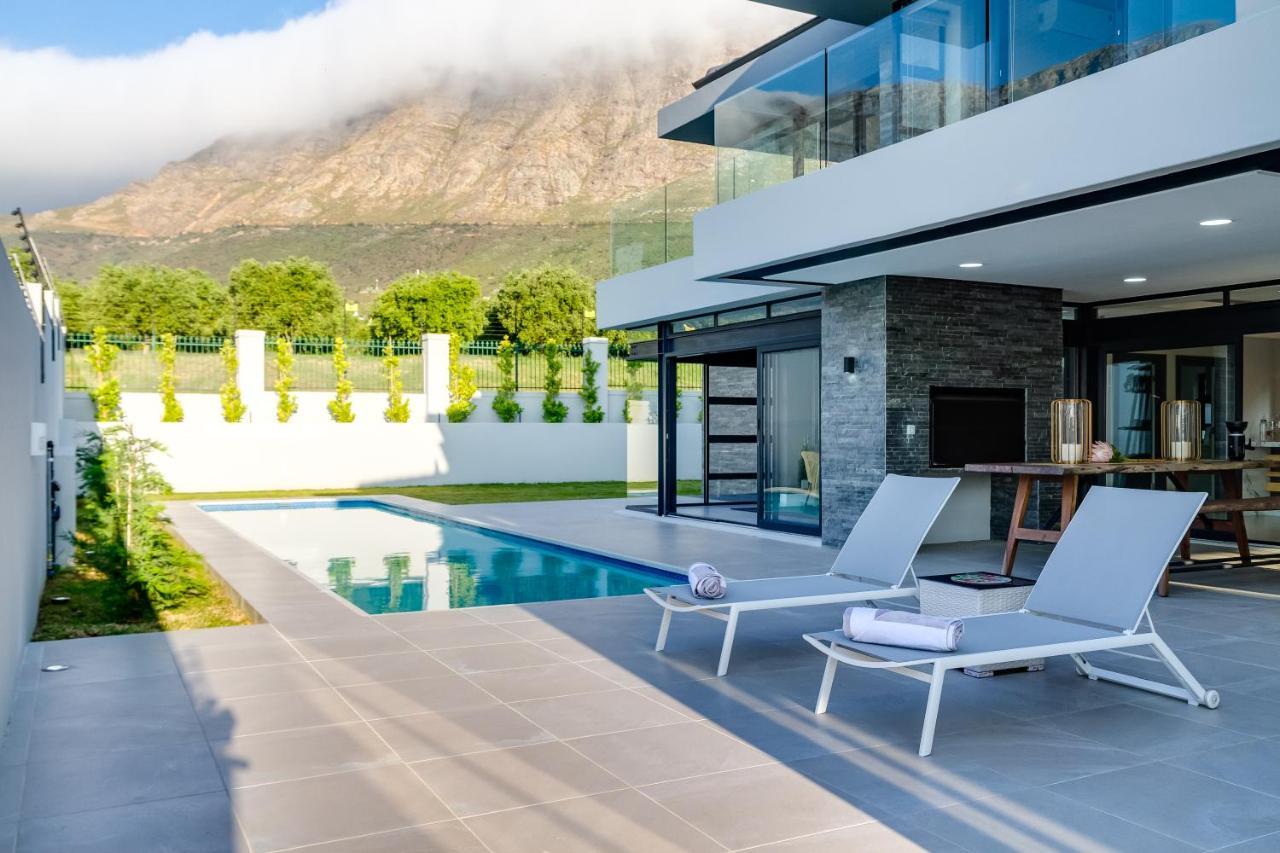 Villa De Luxe Franschhoek Esterno foto
